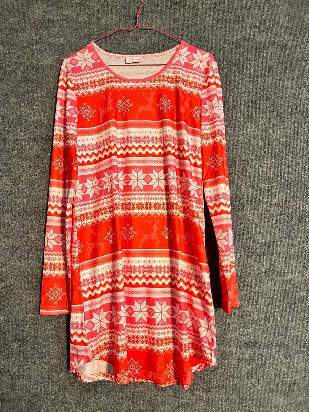 Pink Lily Long Sleeve Christmas Fair Isle Reindeer Nightgown Dress Size S
002-03